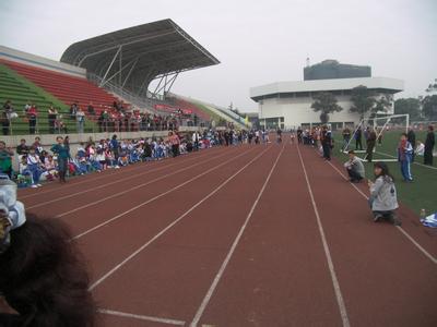 成都理工大學附屬小學圖片