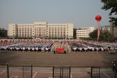 哈爾濱市八十一中學(xué)校圖片