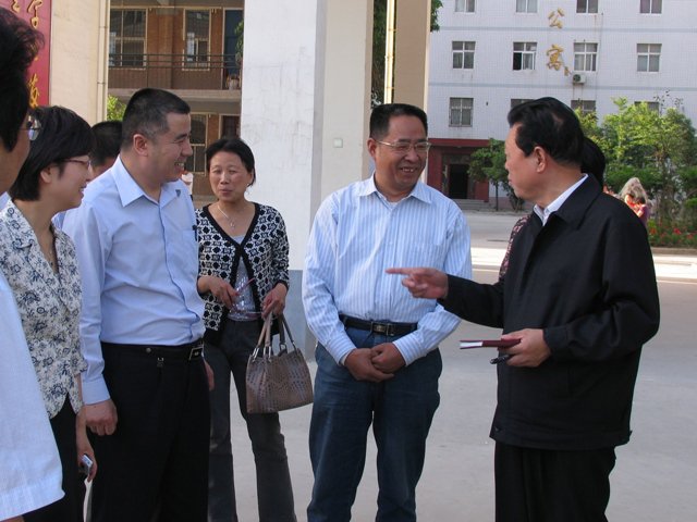 鄭州第三十六中學(xué)圖片
