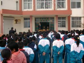 廣饒縣丁莊鎮(zhèn)第二小學(xué)圖片