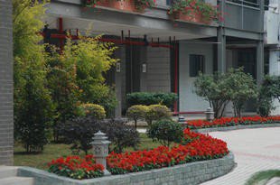 深圳市龍崗區(qū)四聯(lián)小學(xué)
