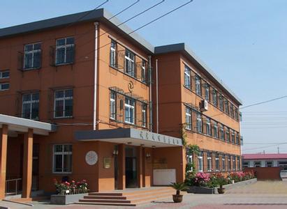 天津市塘沽區(qū)岷江里小學(xué)圖片