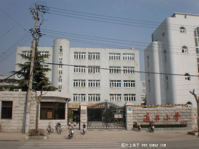 上海市長寧區(qū)適存小學(xué)圖片