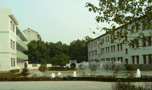 寧波市鄞州區(qū)鄞江鎮(zhèn)中心小學(xué)圖片
