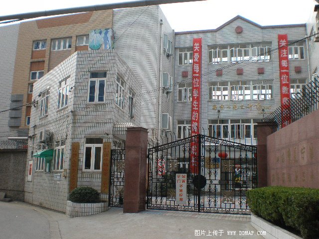 法華鎮(zhèn)路第三小學(xué)圖片