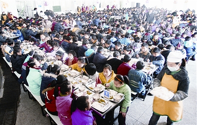 武漢市新洲區(qū)邾城街第四小學(xué)