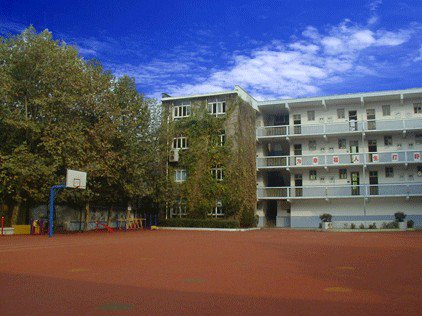 武漢市航空路小學(xué)圖片