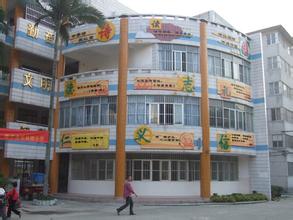 南寧市華西路小學(xué)圖片