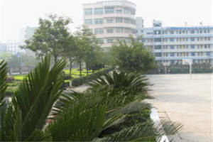 廣安大川鐵路運(yùn)輸學(xué)校