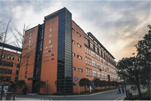 溫江區(qū)燎原職業(yè)技術(shù)學(xué)校（燎原職中）圖片