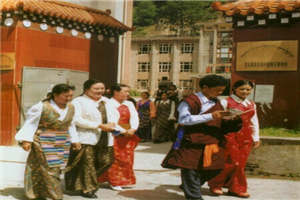 【甘孜州民族干部學(xué)校】甘孜州行政學(xué)院