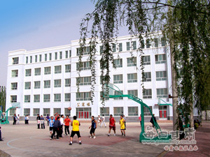 金塔縣職業(yè)中專學(xué)校（金塔汽車維修中等專業(yè)學(xué)校）
