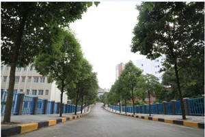 貴陽市信息技術(shù)技工學(xué)校圖片